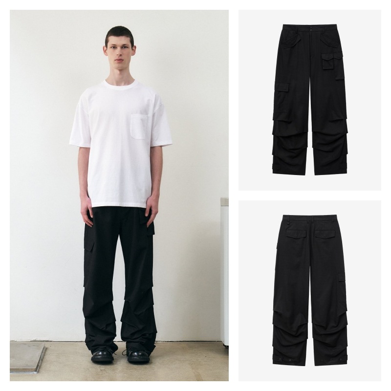 【INSILENCE】 MULTI-POCKET PINTUCK PANTS : BLACK