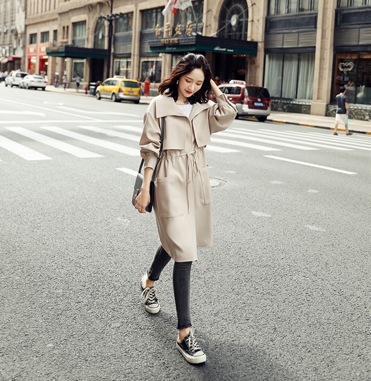トレンチ風ウィンドブレーカー カジュアルアウター 春秋ロングアウター ボリューム袖アウター トップス アウター コート ジャケット ロングコート トレンチコート 膝下 ロング ロング丈 袖あり 長袖