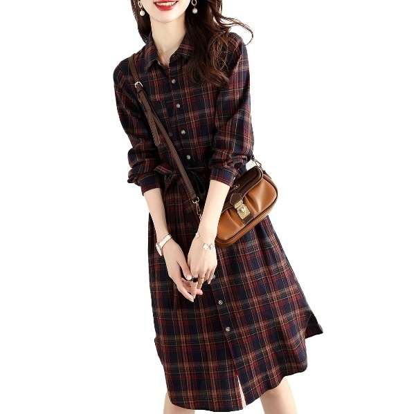 ワンピース シャツワンピース ひざ丈 長袖 襟あり シャツカラー デザイン ボタン 美ライン ニュアンス ベルト ウエストマーク ニット かわいい 大人可愛い きれいめ シンプル カジュアル 大人