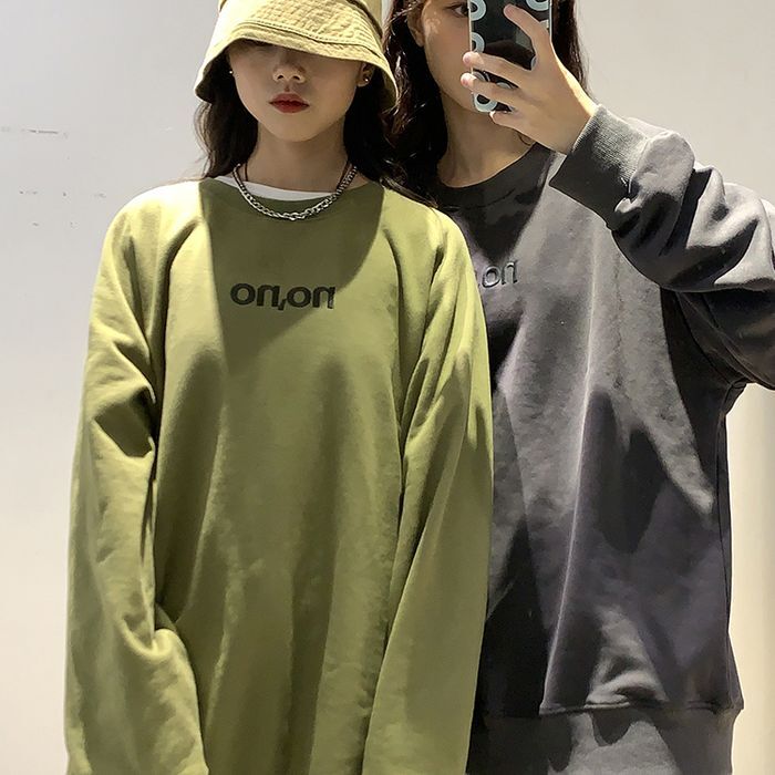 トップス スウェット 袖あり 長袖 プルオーバー 刺繍 ドロップショルダー かわいい 大人可愛い シンプル カジュアル おしゃれ お洒落 かっこいい こなれ感 ラフ ボーイッシュ 冬 10代 20代