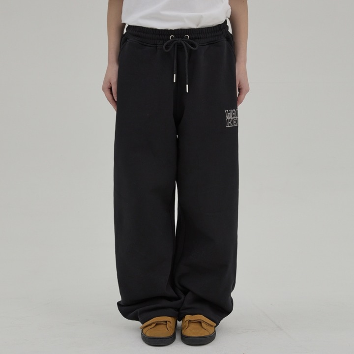 Logo Applique スウェットパンツ BLACK