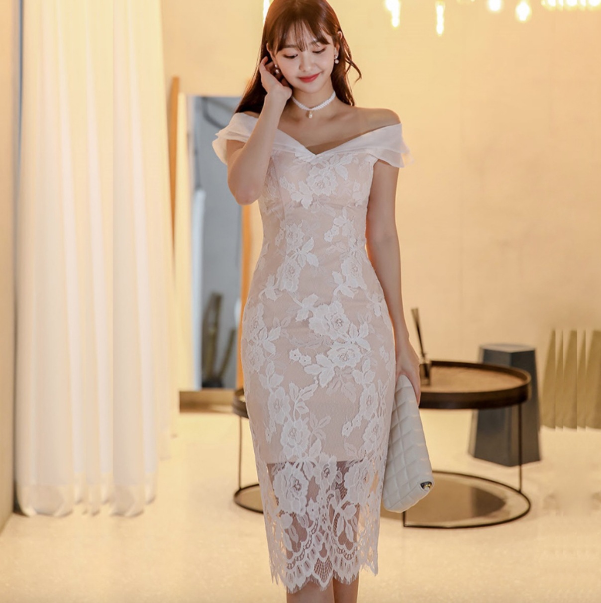 ワンピース ドレス タイト 膝丈 ミモレ オフショルダー 半袖 フレアスリーブ 細身 ストレート レース 大人可愛い きれいめ 上品 おしゃれ 春 夏 二次会 デート XL ホワイト