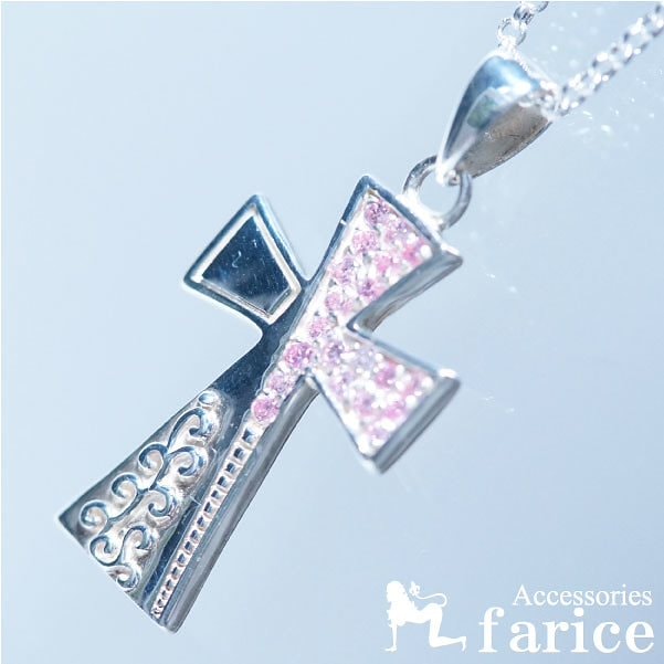 アラベスク(ツタ模様)&ボックスライン ハーフパヴェ桜色ピンクキュービックジルコニアストーン ワイドクロスシルバージュエリーペンダントトップ (レディ－ス)