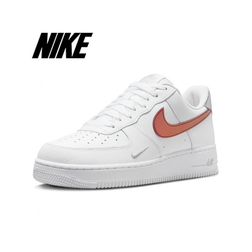 ナイキエアフォース 1 07 FD0654_100
