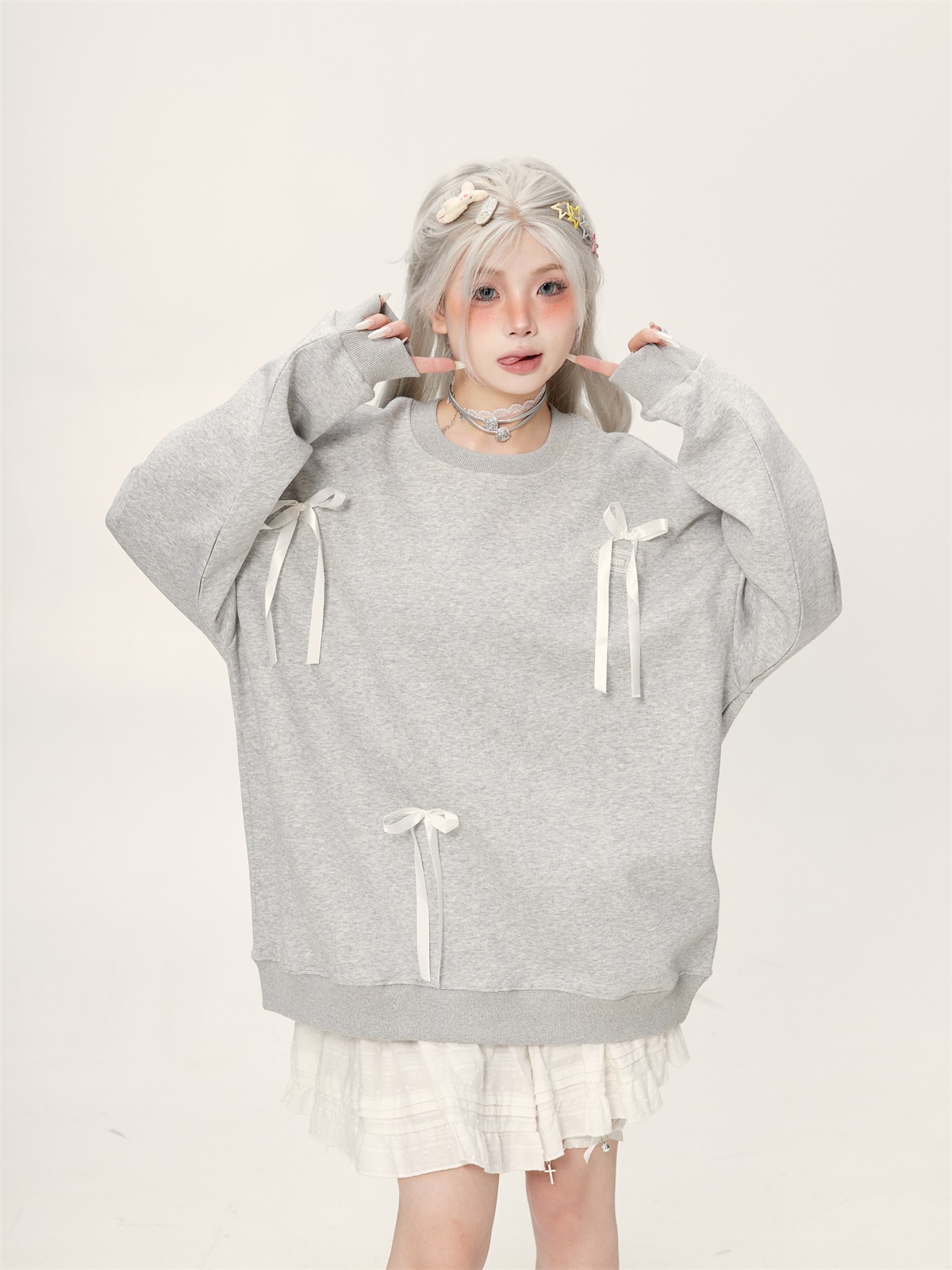 2024 秋冬 トップス 長袖 かわいいラウンドネック Tシャツ レディース 韓国風 ルーズ ゆったり 無地 カジュアル おしゃれサイズ シルエットファッション系シャツ衣装お出かけ