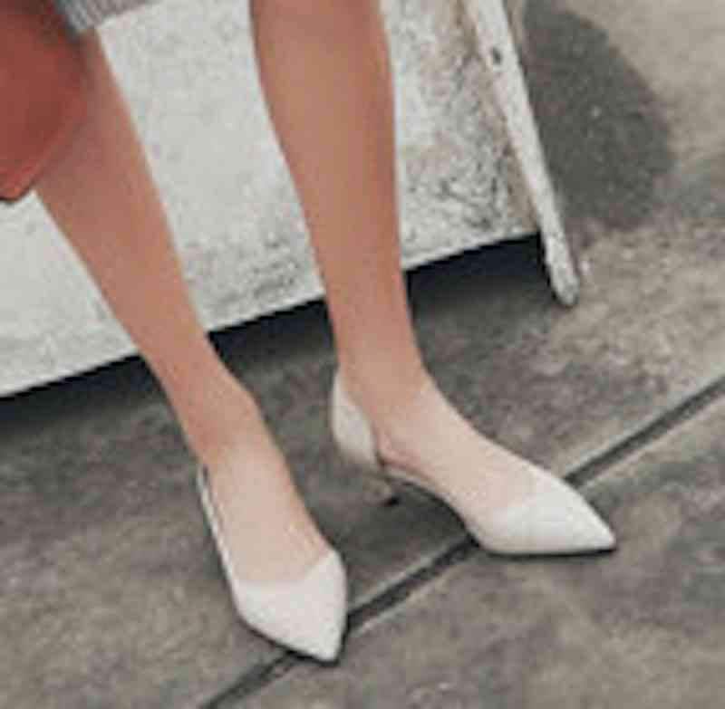 パンプス レディース レザー 本革 黒 人気 痛くない ブランド 疲れない 黒パンプス 秋 靴 ランキング おしゃれ 冬 結婚式 ブーツ 幅広 歩きやすい 革 ストラップ シューズ 靴下 大きいサイズ