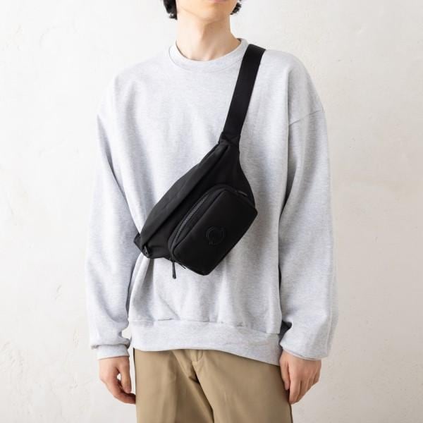 ボディバッグ ブラック メンズ 5M00005 M4975 999