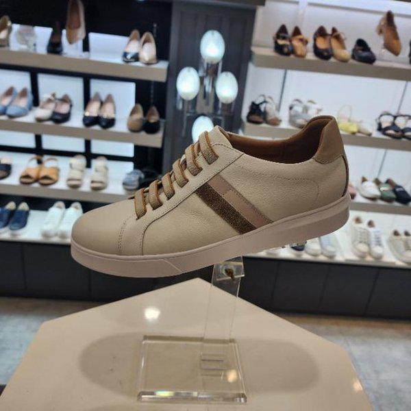 HC10 メンズ アイボリー バンド ストラップ スニーカー LCMS42U42639 (40173820)