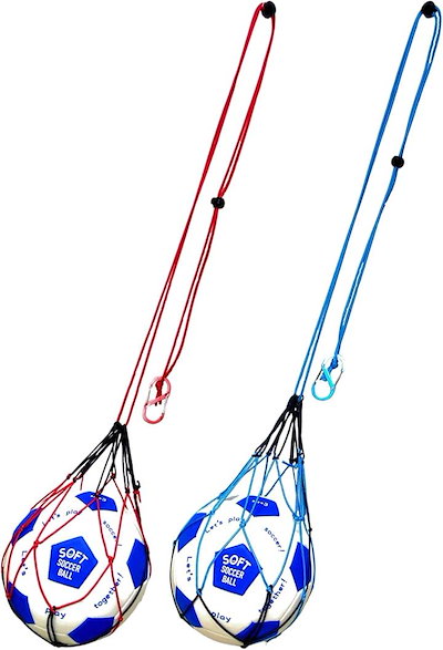 他サイト： Okima サッカーボール ネット 入れ 基礎練習もできる多機能ネット ボール収納 4号 5号 基礎技術 リフティング 肩掛け カラビナ付き(レッド＆ブルー(2個入り))の商品画像
