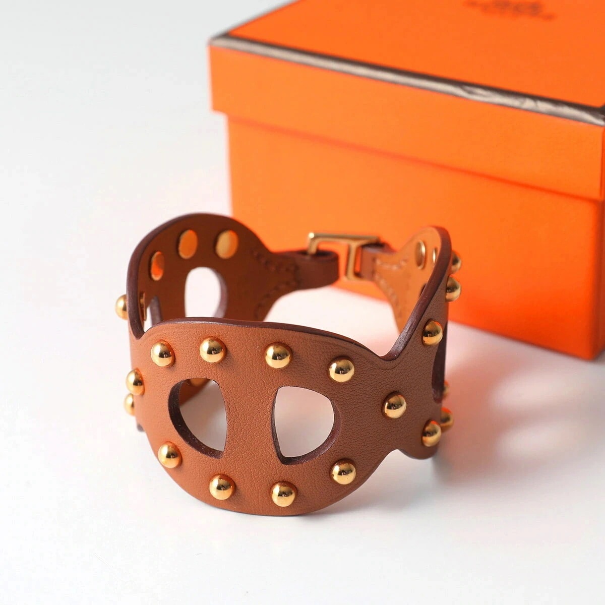 HERMES エルメス ブレスレット シェーヌダンクル 010669CD レディース スイフト レザー ドットメタル マキシベルト U刻印 GD GOLD