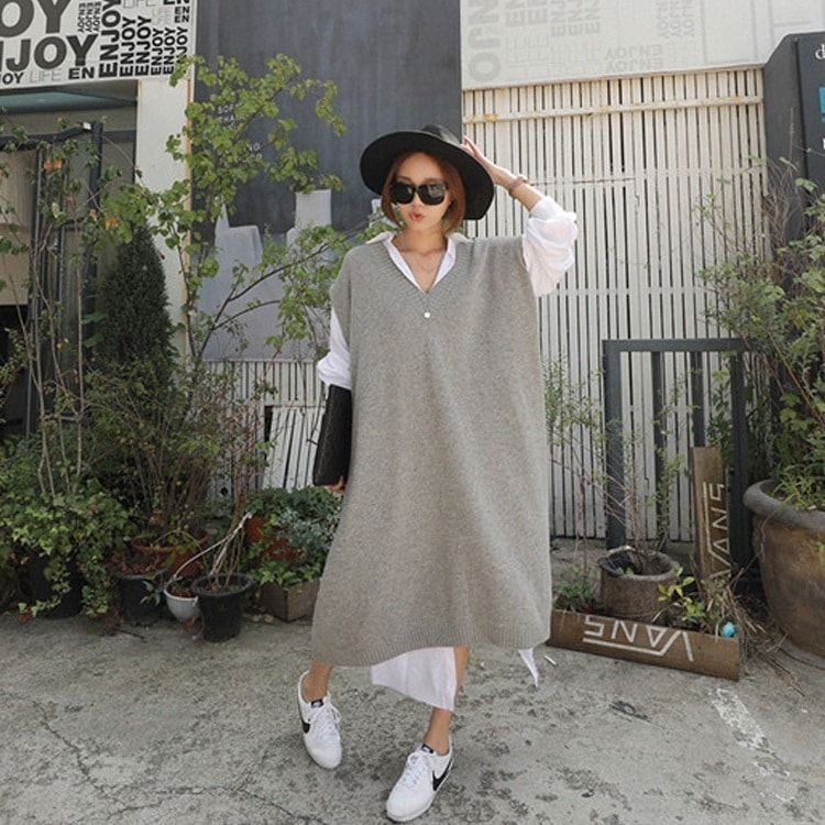 ニットワンピース 膝丈ワンピース Vネック ベスト ノースリーブ レディース 韓国 オルチャン グレー 学生 通学 通勤 制服 ストレート Iライン ロングニット 暖かい モテ スリム