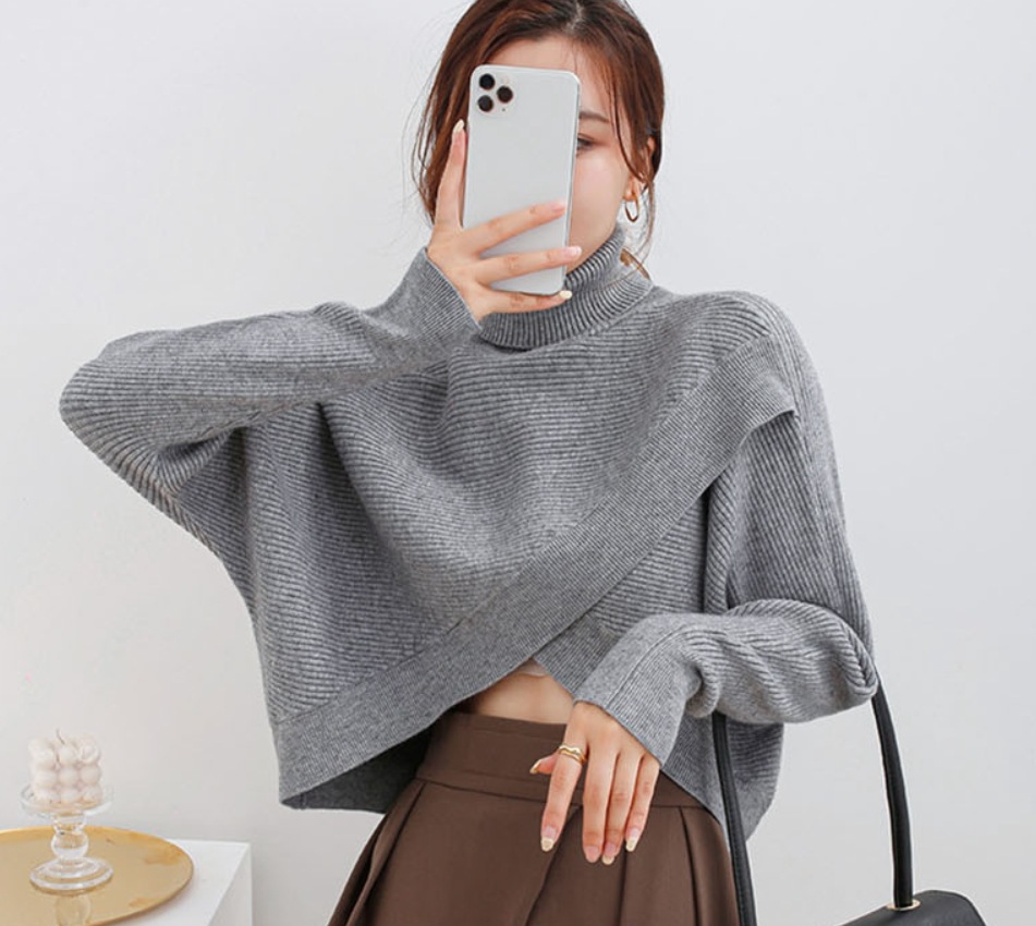 トップス ニットソー ショート ショート丈 袖あり 長袖 萌袖 ハイネック タートルネック 襟なし ストレート Iライン 切り替えデザイン 切り替えデザイン ふわふわ ハイウエスト 編み込み 伸縮性