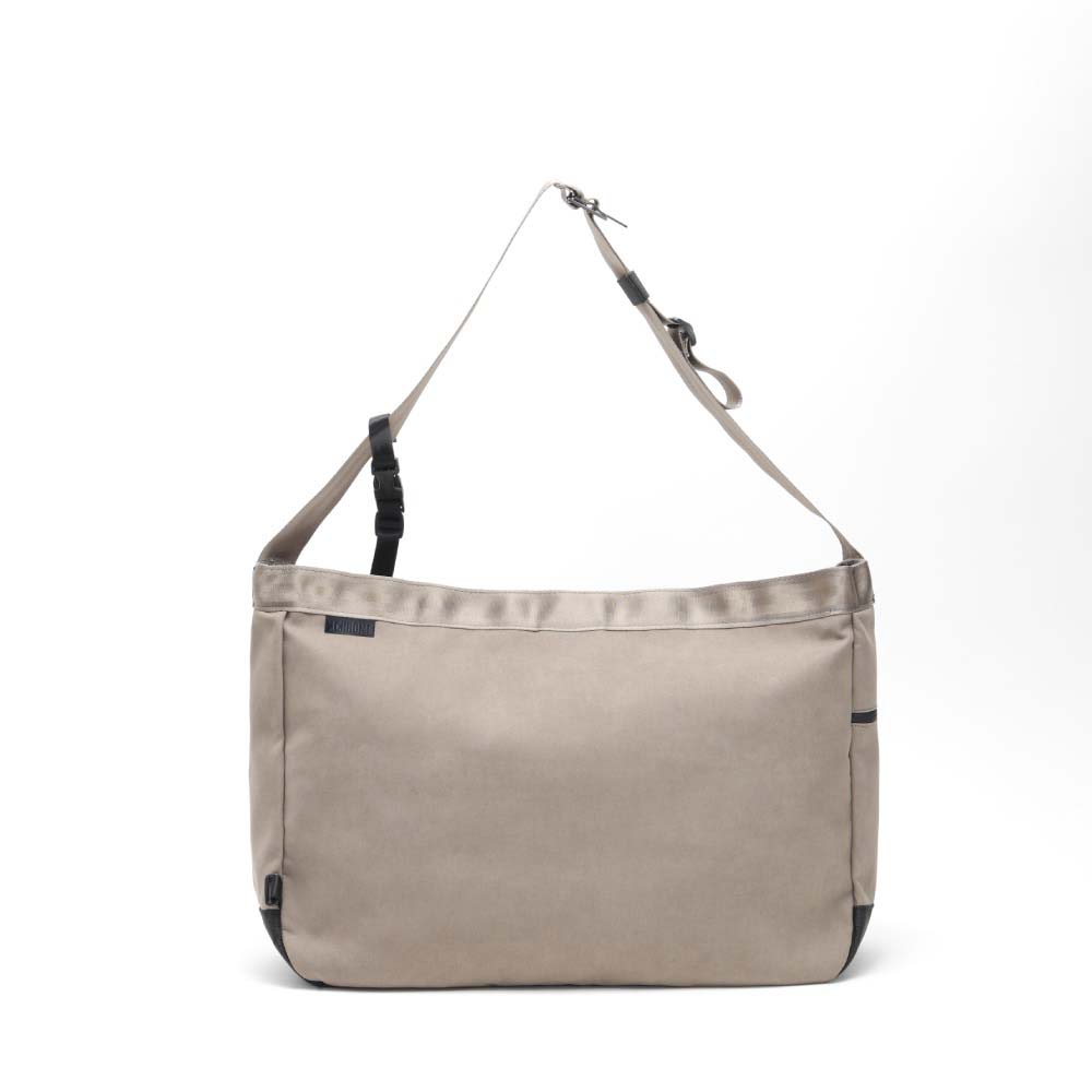 クローム CHROME ニュースペーパーメッセンジャー NEWSPAPER MESSENGER メッセンジャーバッグ JP197FRSU