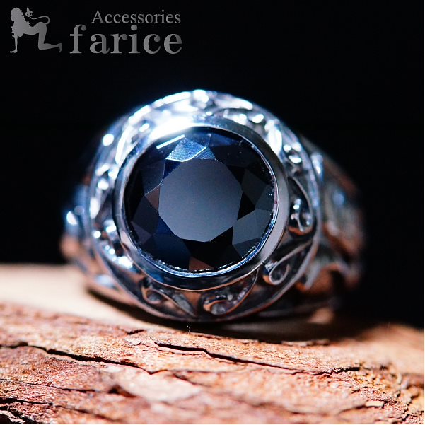 ブラックキュービックジルコニア&サイドラインストーンオールアラベスク ブラックロジウムシルバーリング