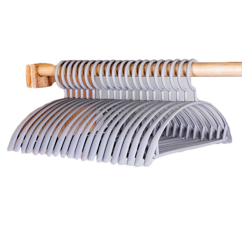 100本セット すべらない三日月ハンガー 頑丈 跡がつかない シルエット 50本単位選べるカラー 9,068円