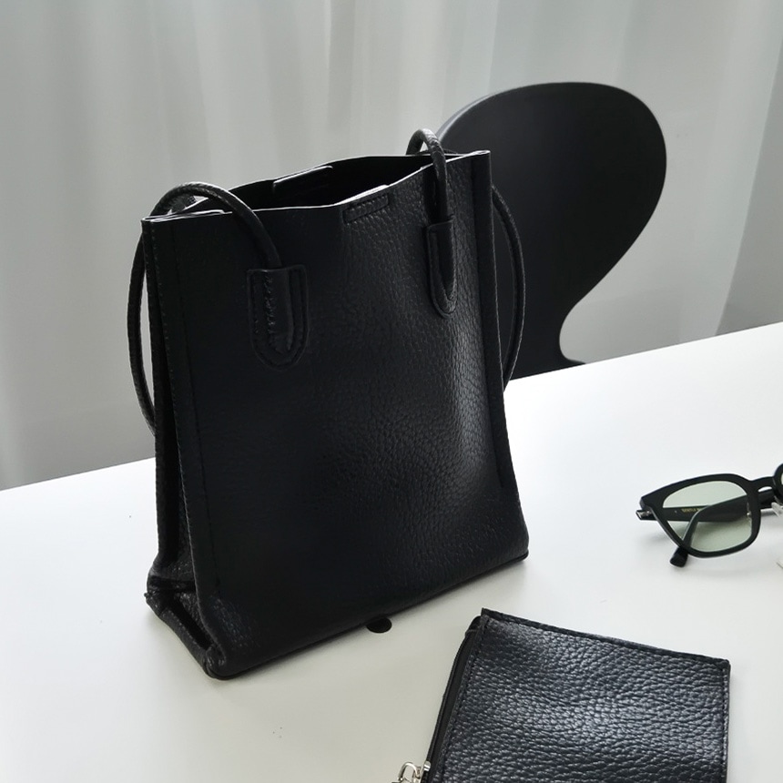 グロップショルダーバッグ