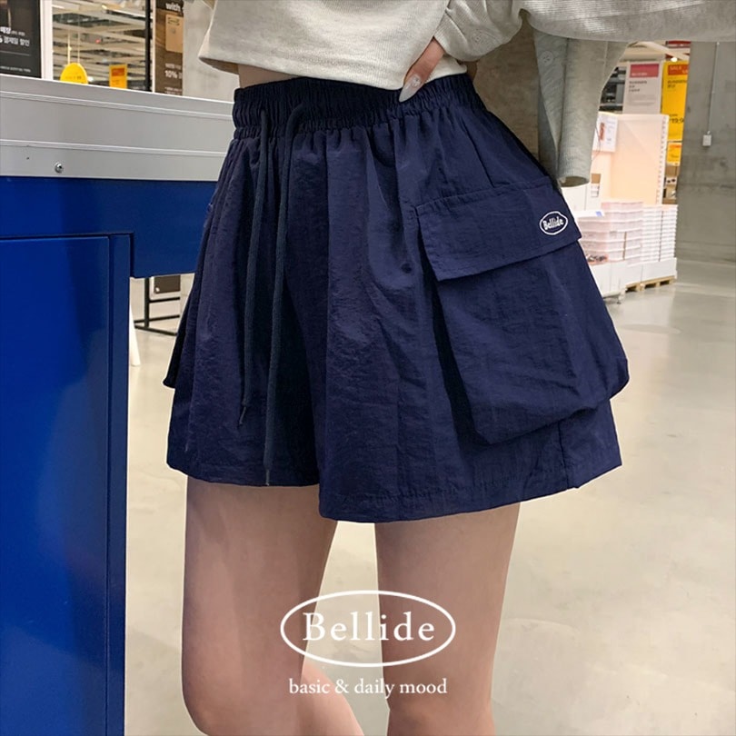 韓国の女性ファッション/ [MADE/2サイズ] ビスケットカーゴショートパンツ pt1350