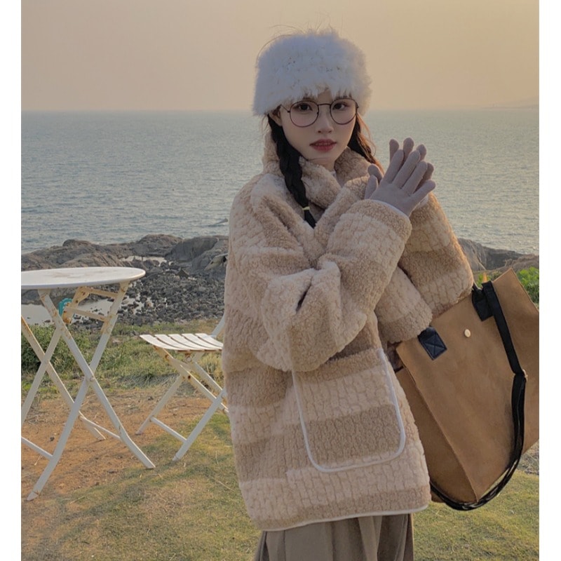 韓国デザイン秋冬新作おしゃれ可愛い厚手ムートンの綿入れの服