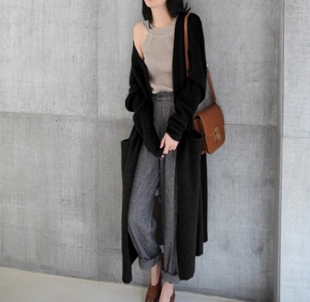 レディース トップス ニット カーディガン アウター ロング 8分丈 長袖 ボリューム袖 萌袖 襟なし ノーカラー ポケット かわいい 大人可愛い きれいめ シンプル 上品 おしゃれ レトロ