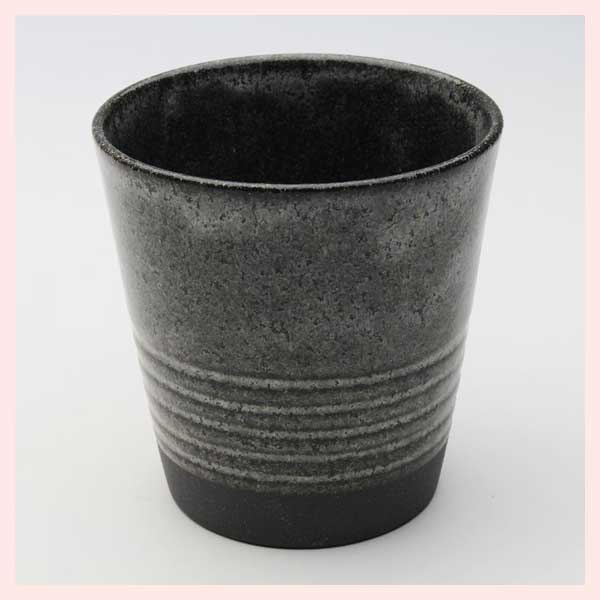 （３Ｐセット）美濃焼（磁器）　彫線紋のカップ（湯呑み・コップ）／黒