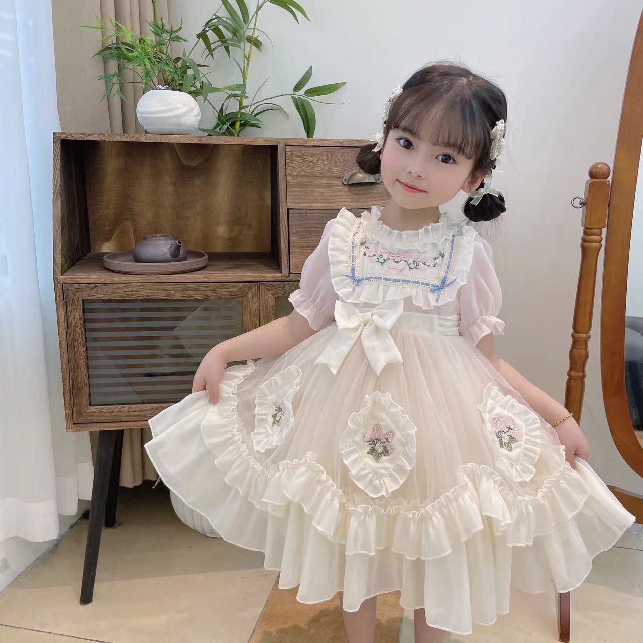 女の子ロリータドレス 2024 半袖 子供 かわいい プリンセスドレス 誕生日ドレス おしゃれ