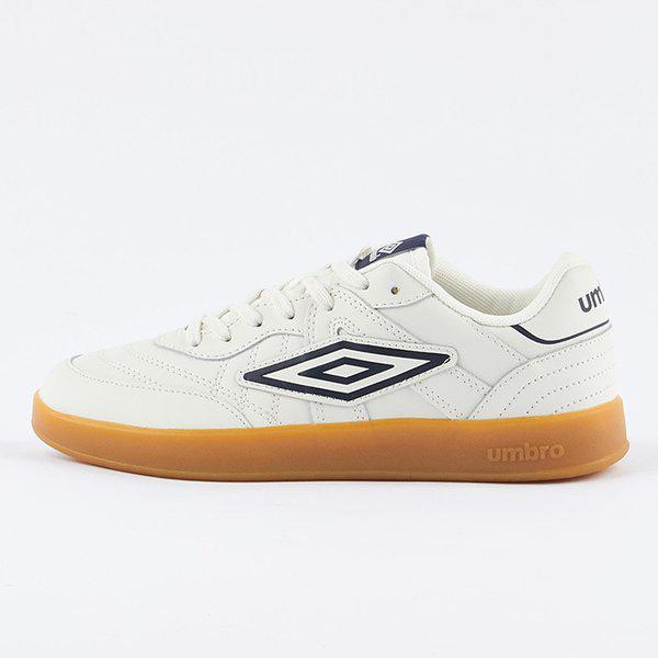 共用スペシャルCフットサルムードスニーカー UP323CCU80