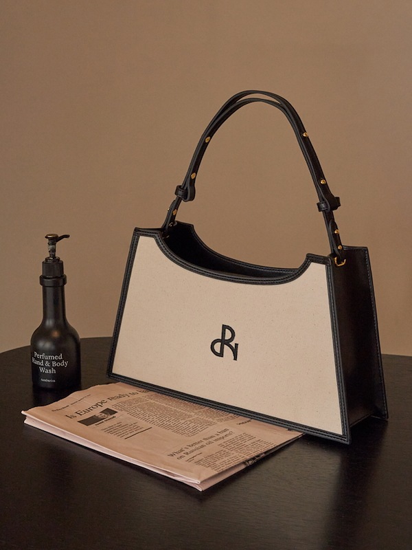 ショルダーバッグ・ポシェット [DIERNEAS] 2-WAY LINIE Bag (CORAL PINK) DIERNEAS] 2-WAY LINIE Bag (BLACK) (DIERNEAS/ショルダーバッグ