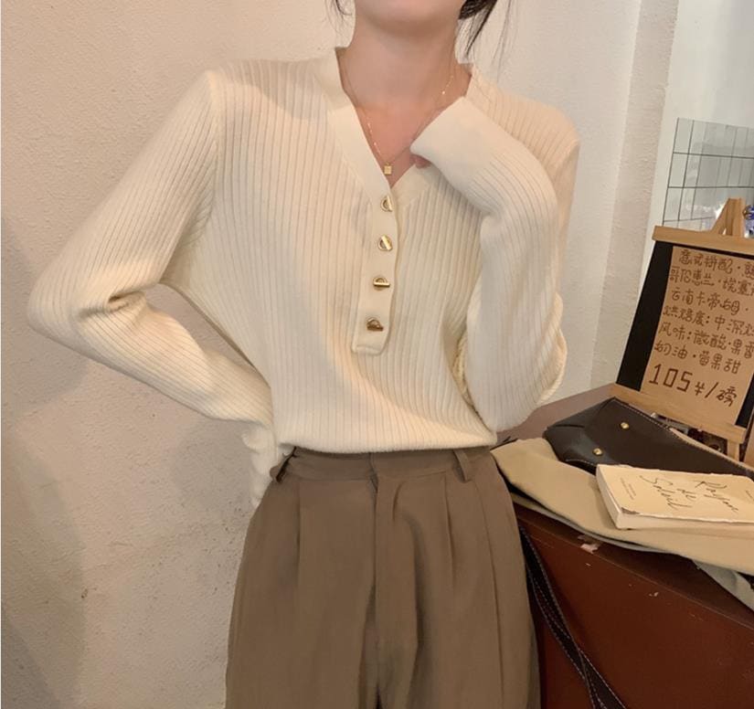 秋と冬の韓国風の気質 V ネック長袖ボトム ニット セーター金属バックル