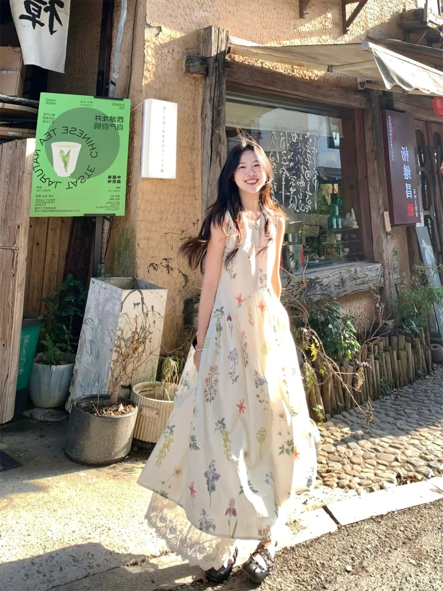 春夏 ミモレ丈 ロング ワンピース おしゃれ小花 フラワー かわいい ドレス プリント ラウンドネック Aライン 韓国ファッション レディースお出かけキュート甘めフレンチ