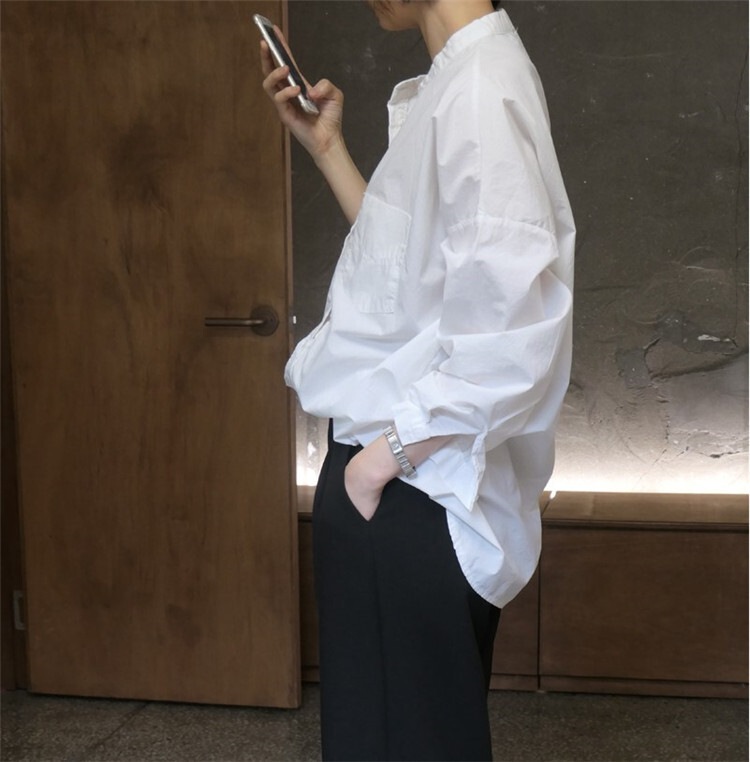 レディース トップス シャツ ブラウス 丈長め 長袖 襟付き 角襟 ストレート 前開き 綿 コットン きれいめ シンプル 上品 おしゃれ かっこいい 個性的 フォーマル とろみ感 抜け感 ナチュラル