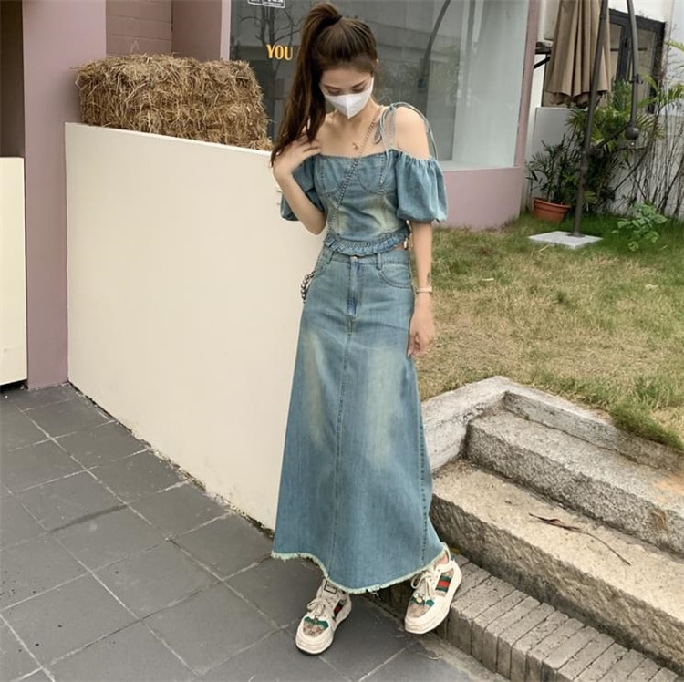 早い者勝ち ロングスカート オシャレ デニムセット デザインセンス 腰出し レースアップ トップス セット オフショルダー レトロ 気質