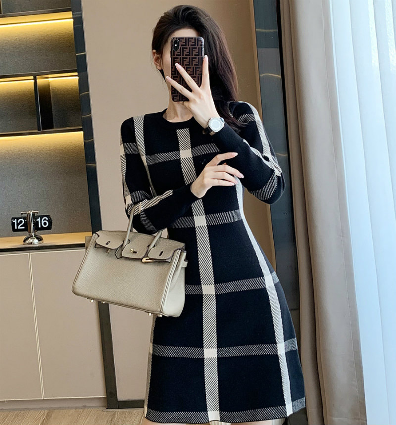 ワンピース 大きいサイズ ブラック 長袖 美シルエット ラウンドネック チェック柄 タイトワンピース ニットワンピース 美人 ミニ丈 レディース 厚手 秋 50代 40代 大人かわいい 柄 30代 冬