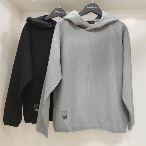 HC15 春 ビッグサイズ エンボッシング オーバーフィット スパン フード 長袖 Tシャツ紐なし (E45787275)