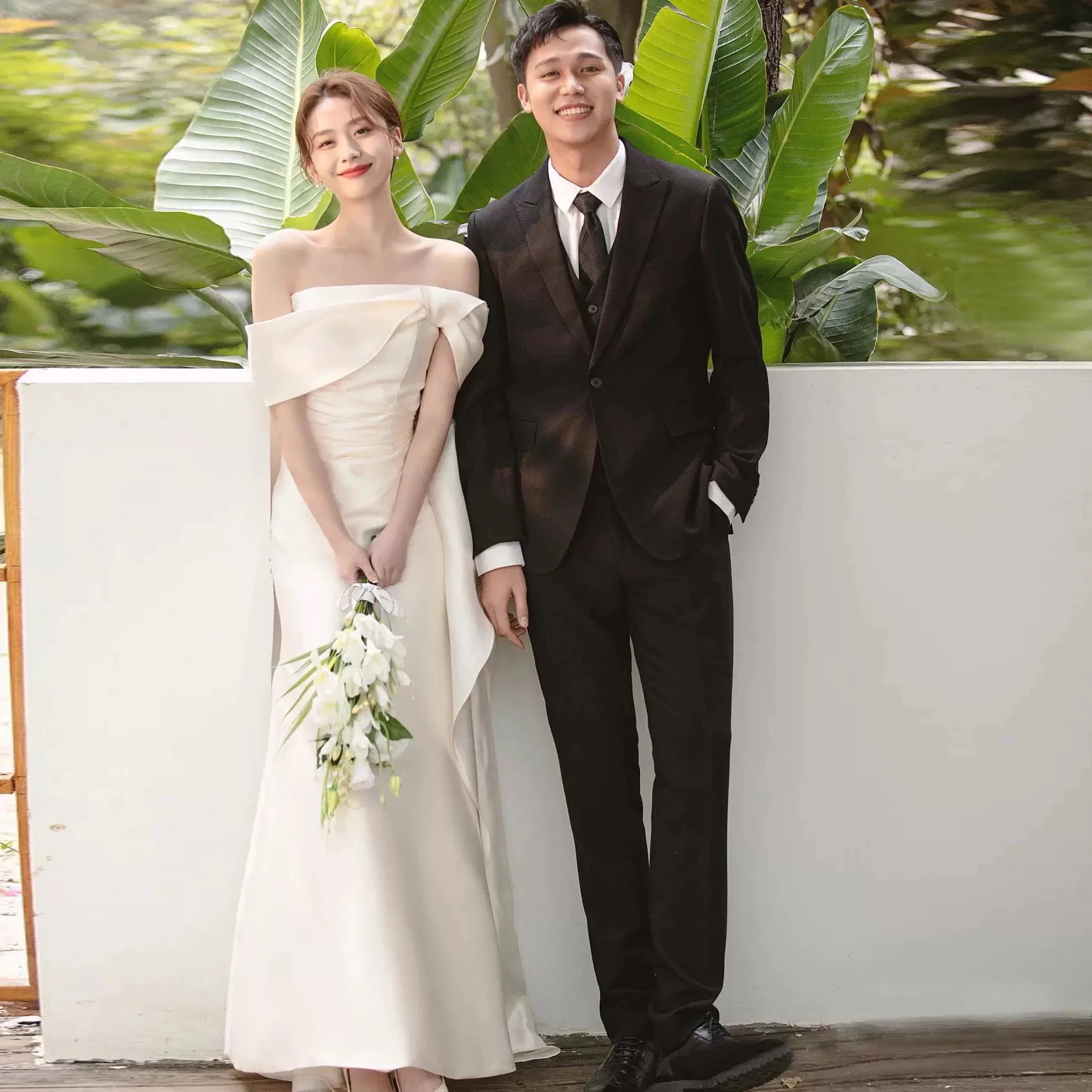 ロング ドレス 結婚式 花嫁 演奏会 ウエディングドレス 白 ビスチェ 二次会 パーティードレス イブニングドレス 二次会 ロングドレス 前撮り ブライダル