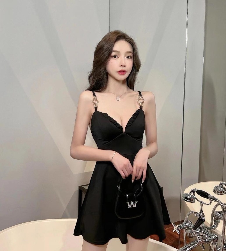 ワンピース デート ミニ丈 長袖 チャーム 透け感 スリム タイト 可愛い きれいめ 上品 おしゃれ かっこいい 可愛い ラブリー キュート ガーリー クール モード系 セクシー エレガント