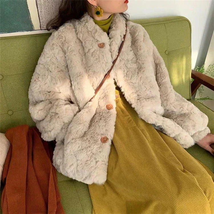 韓国ファッション 23 アウター ファーアウター 厚手 レトロ 可愛い 子羊の毛 厚手 単体ボタン コート 減齢 大人気 4,998円
