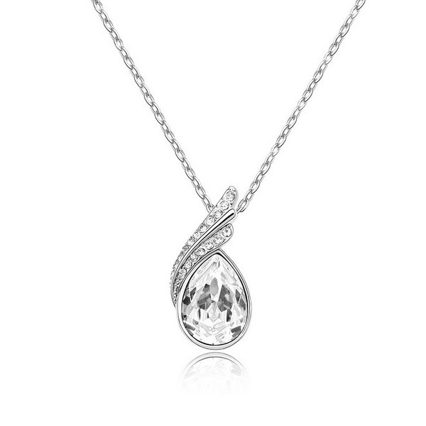 シルバーストーンネックレス送料無料！ LUPIS