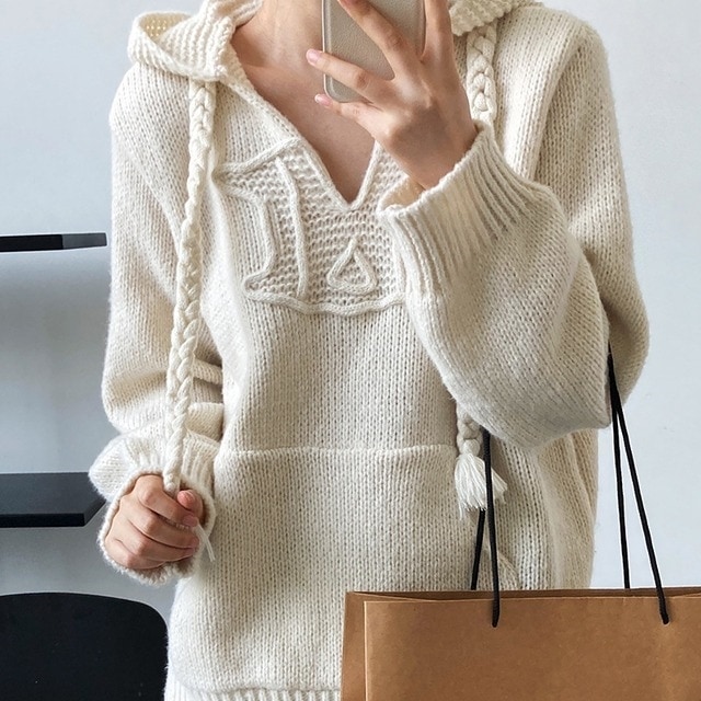 トップス レディース ニット セーター プルオーバー フーディー 袖あり 長袖 Vネック フード付き かわいい 韓国 大人可愛い きれいめ シンプル カジュアル 上品 おしゃれ お洒落 かっこいい