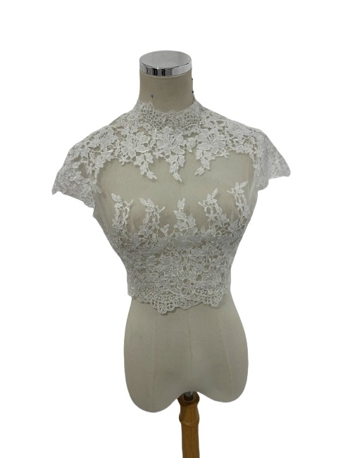 ボレロ リーフ刺繍 短袖 くるみボタン エレガント 花嫁/ウェディングドレス