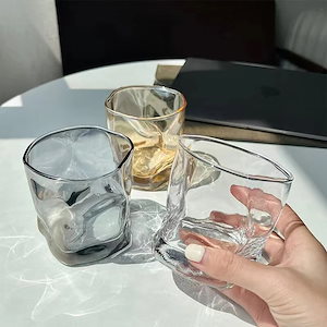 アイデラス ねじれデザイン ガラスグラス コーヒーミルク透明ウォーターカップガラス