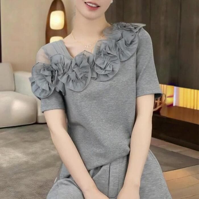 トップス Tシャツ カットソー フリル 花 フラワー レース 透け感 プルオーバー エレガント レディース 大人 可愛い 半袖 きれいめ カジュアル フェミニン ナチュラル 大きいサイズ グレー 春 5,540円