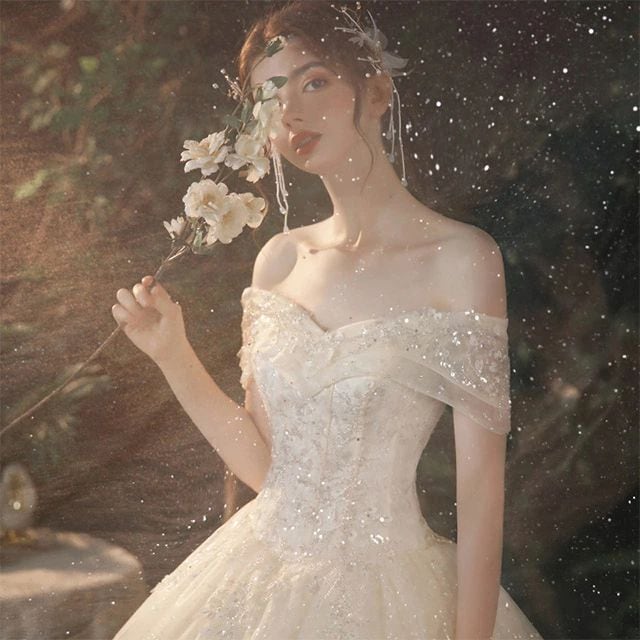 ウェディングドレス オフショルダー スパンコールドレス キラキラ 結婚式ドレス Vネック シャンパン色 ホワイト ロングドレス Aライン プリンセスドレス 披露宴 二次会ドレス ビーズ キレイめ 編み