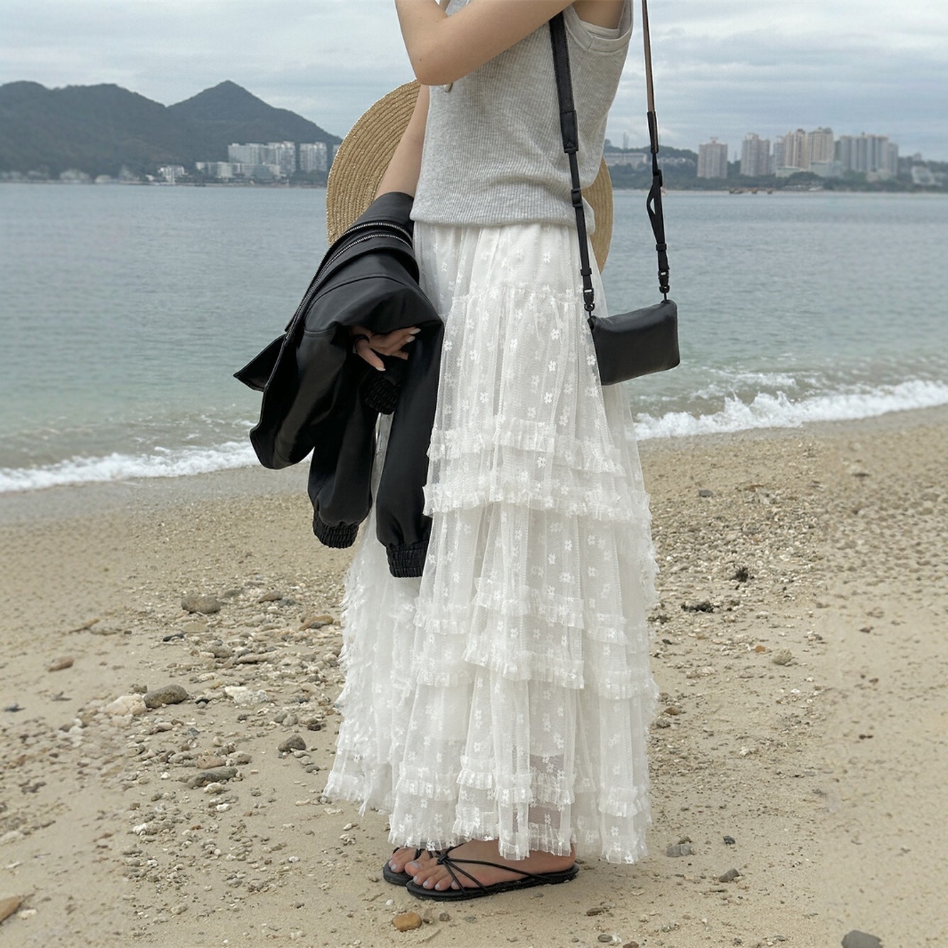 リモンレモン緑茶ヘビーデューティレイヤードメッシュスプライスされたレーススカートの気質初心者フェアリーロングスカート