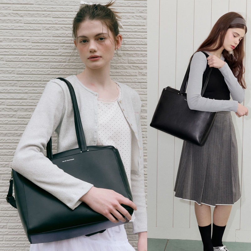 [エイブリー] ブラックショルダーバッグ / JLBA4F150BK