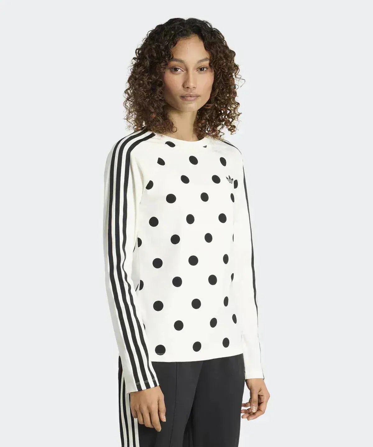アディダス ポルカドット Tシャツ 水玉模様 ホワイト Lサイズ Qoo10 adidas ポルカドット ロングスリーブ Tシャツ・