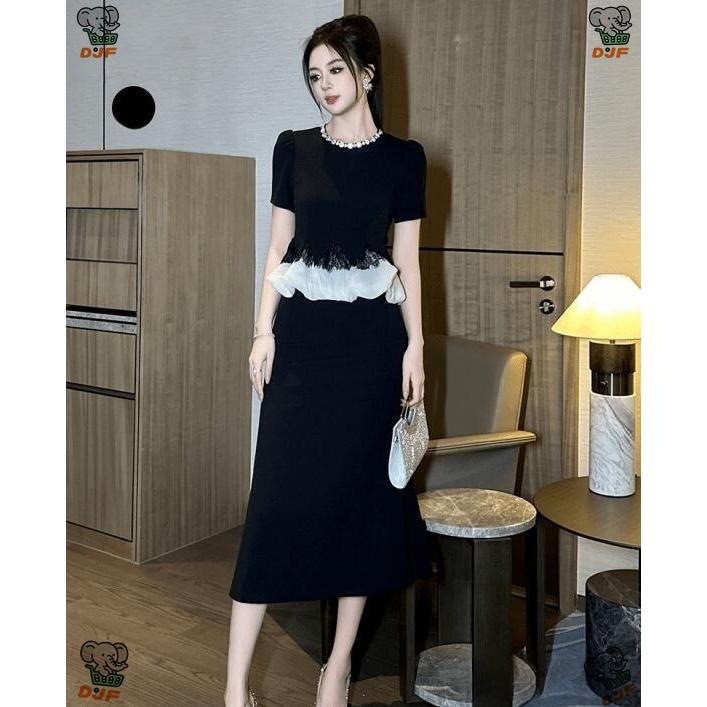 2025 タイトワンピース 姫系ワンピース　シンプル　ワンピース Aライン インポート ひざ丈 ミドル丈 エレガント　韓国ファッション シンプル Vネック パーティ