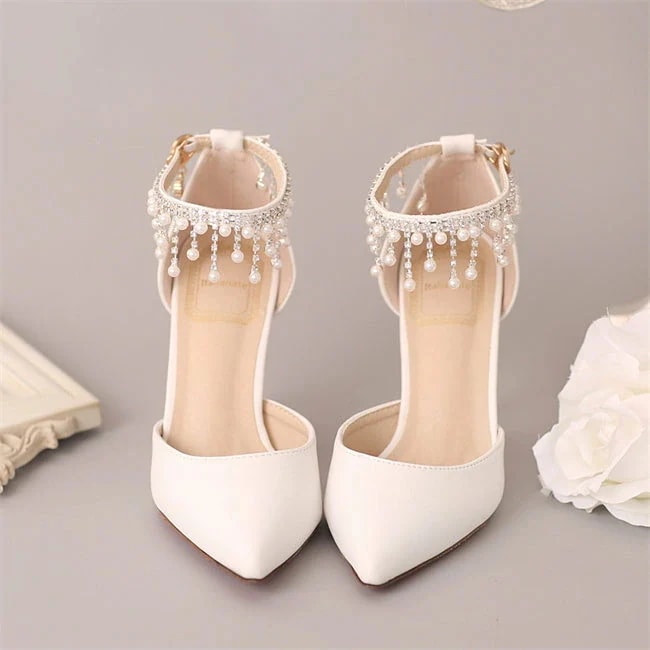 ホワイト ストラップパンプス　ハイヒール　ピンヒール　パンプス ストラップ　レディース　パンプス　レース花　ヒール5/7/9cm　 レディース サンダル　靴 美脚 結婚式　ウエディングシューズ　靴　フ