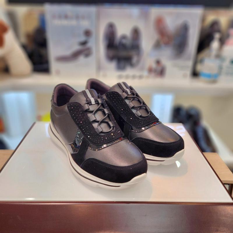 女性 足 に 優しい 3cm 軽量 コンフォート スニーカー 3fq486-B_CA