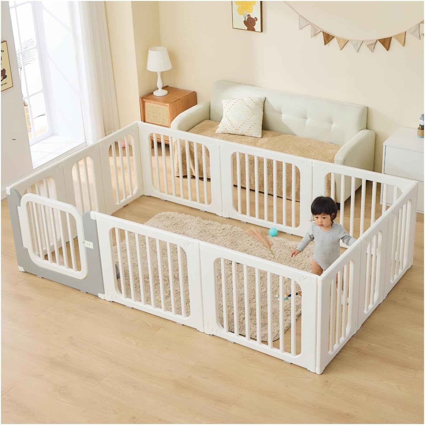 ベビーサークル 置くだけ ベビーゲート ベビーフェンス 実用新案登録（固定パーツは別売り）5 WAY変形フェンス ペット用可能 ドアロック付き 安全設計 滑り止め 簡単設置 出産祝い