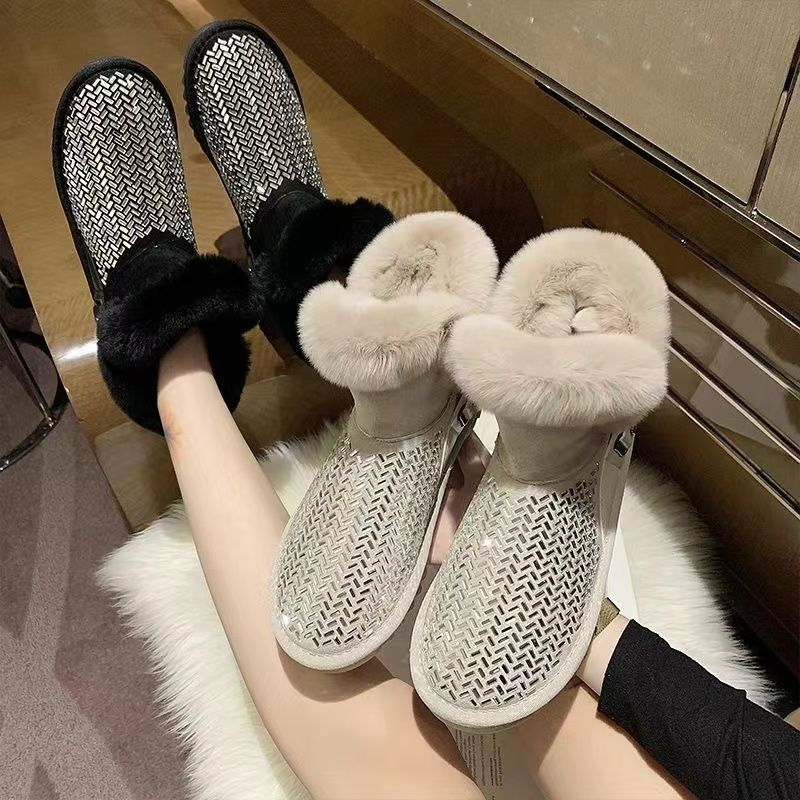 人気品超目玉ブーツレディーススノーブーツあったか内ボアファープリンプリンスパンコール付きもこもこふわふわ 4,609円